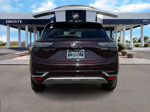 Used 2022 Buick Envision Avenir w/ Technology Package II image 4