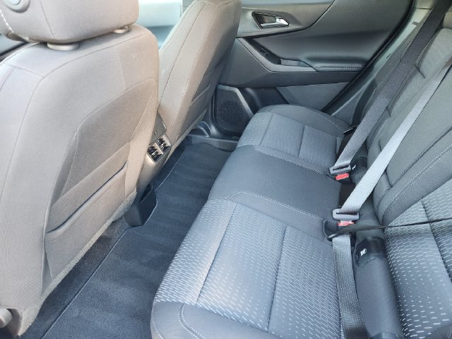 Used 2026 Chevrolet Equinox LT FWD image 30