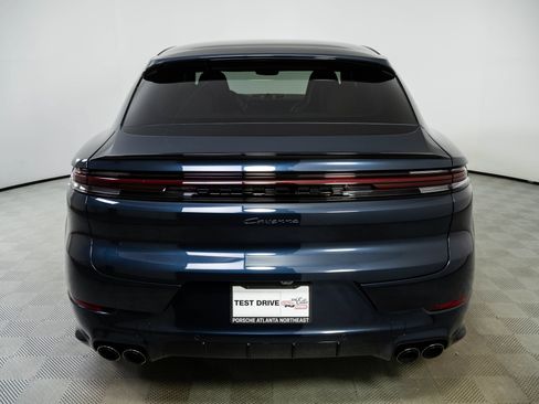 New 2026 Porsche Cayenne Coupe AWD/4WD image 30