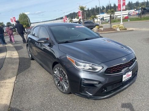 Used 2020 Kia Forte GT image 3