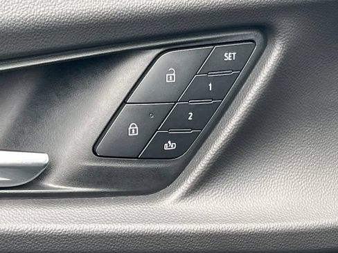 New 2026 Chevrolet Equinox RS w/ Convenience Package III AWD/4WD image 16