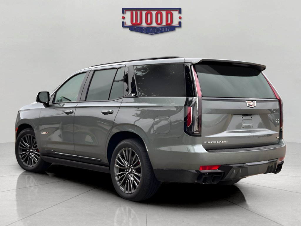 Used 2024 Cadillac Escalade V AWD/4WD image 4