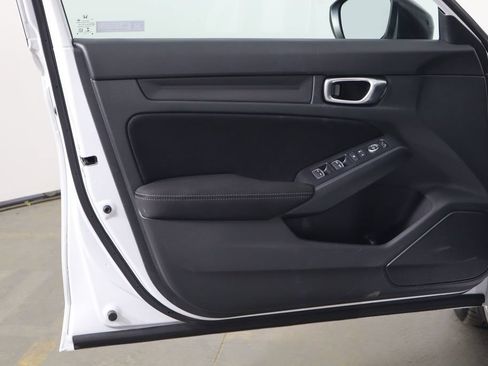 Used 2023 Honda Civic Sport image 18