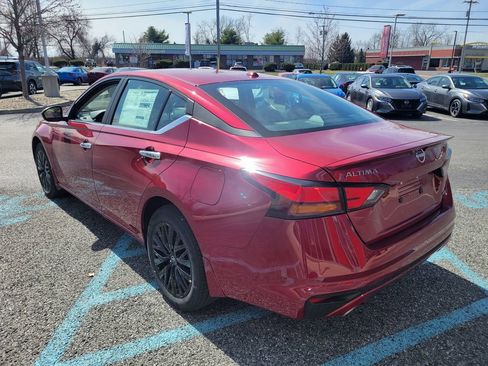 New 2025 Nissan Altima 2.5 SV w/ SV Special Edition Package image 8