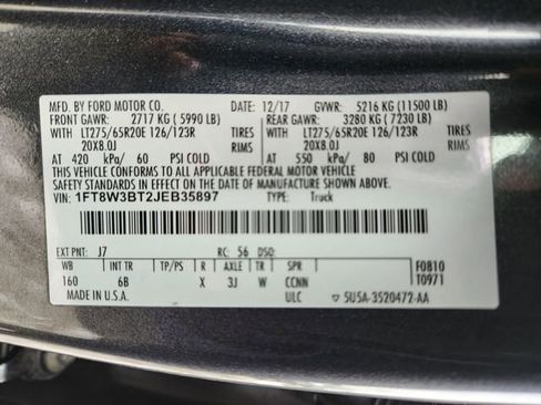 Used 2018 Ford F350 Lariat w/ Chrome Package image 28