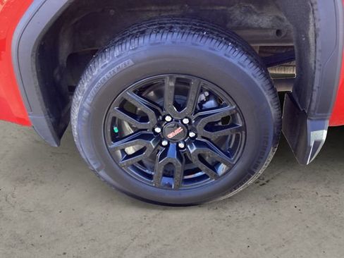 Used 2022 GMC Sierra 1500 Elevation image 14