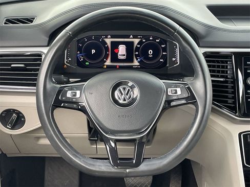 Used 2020 Volkswagen Atlas SEL image 21