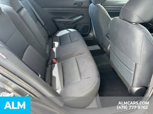 Used 2025 Nissan Altima 2.5 SV FWD image 17