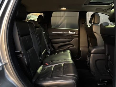 Used 2012 Jeep Grand Cherokee Laredo image 68