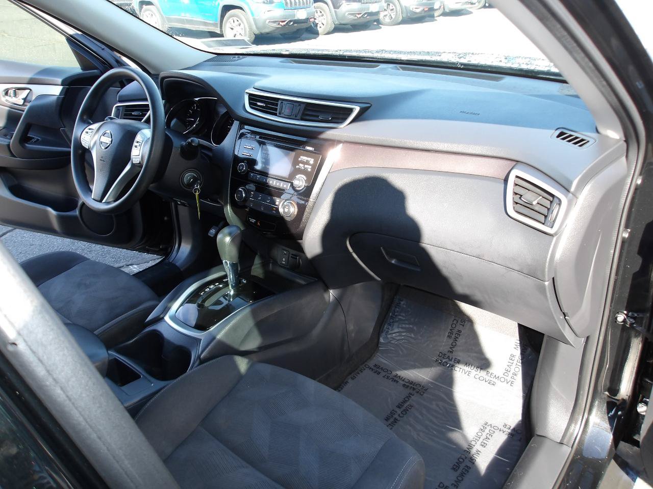 Used 2016 Nissan Rogue S AWD/4WD image 13