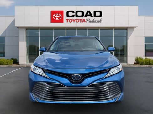 Used 2020 Toyota Camry XLE FWD image 7