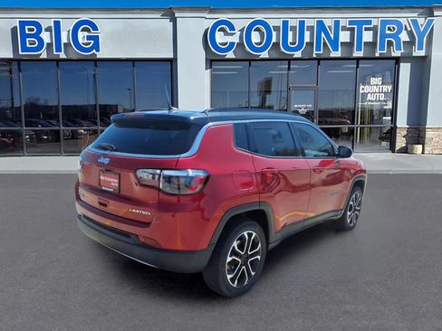 Used 2023 Jeep Compass Limited AWD/4WD image 5
