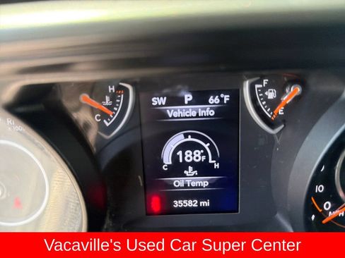 Used 2024 Jeep Wrangler Unlimited Sport AWD/4WD image 16