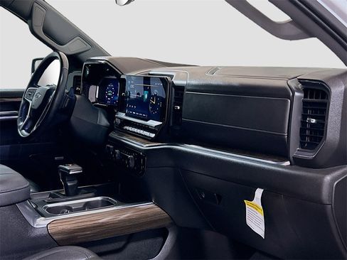 Used 2023 Chevrolet Silverado 1500 RST w/ Texas Edition Plus image 27