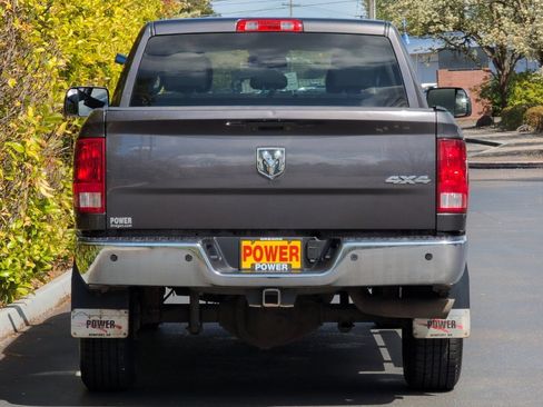 Used 2016 RAM 3500 Tradesman w/ Chrome Appearance Group AWD/4WD image 5