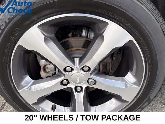 Used 2023 Jeep Grand Cherokee Limited w/ Trailer Tow Prep Group (B) AWD/4WD image 12