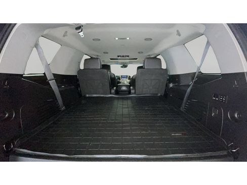 Used 2018 GMC Yukon Denali w/ Denali Ultimate Package AWD/4WD image 17