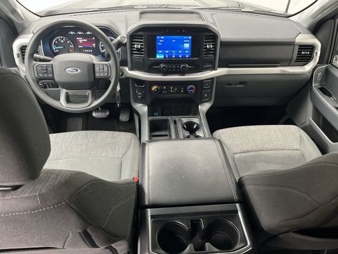 Used 2022 Ford F150 XLT image 4