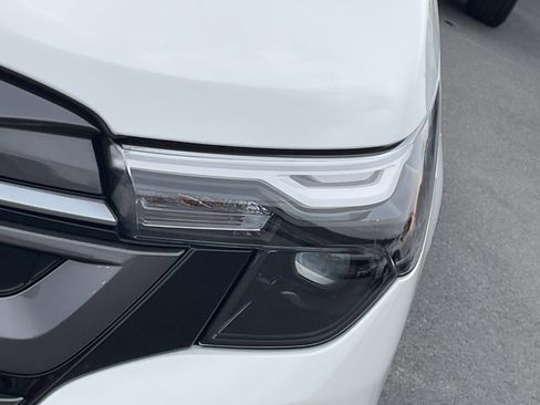 Certified 2026 Subaru Forester Premium image 4