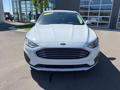 Used 2020 Ford Fusion SE AWD/4WD image 2