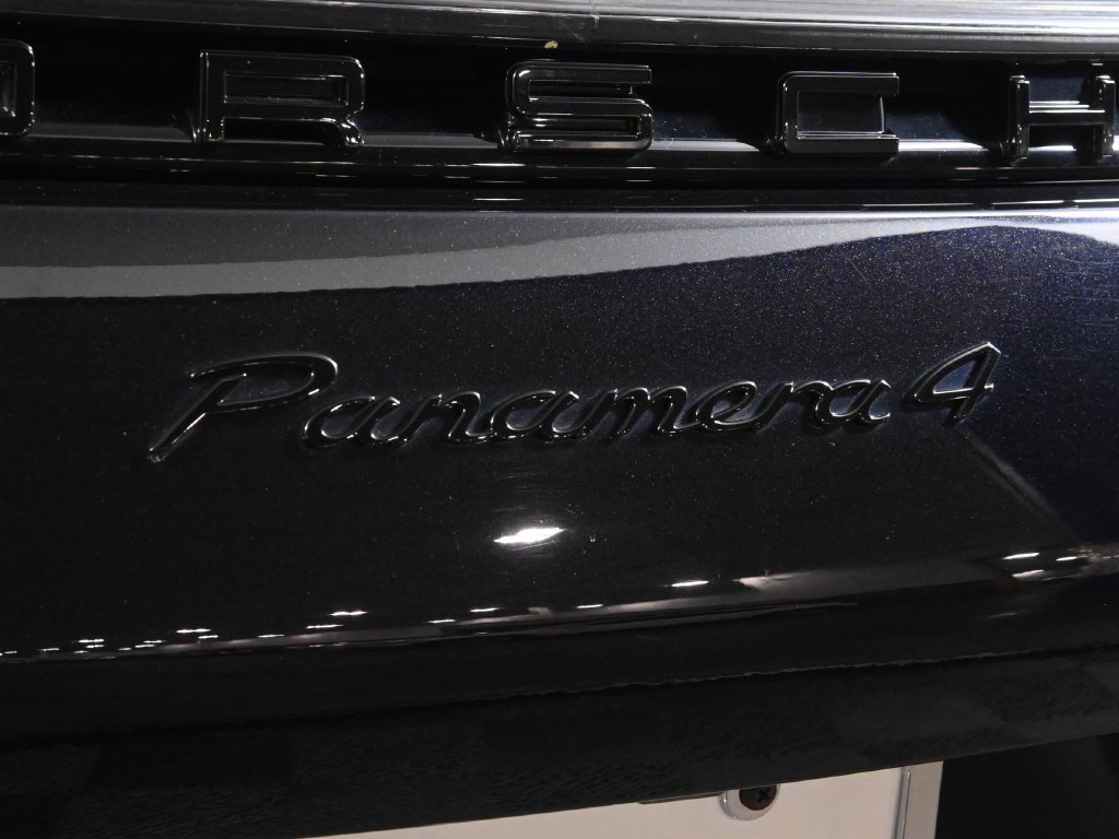 Used 2023 Porsche Panamera 4 Platinum Edition AWD/4WD image 46