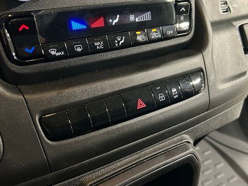 Used 2023 RAM ProMaster 2500 image 41