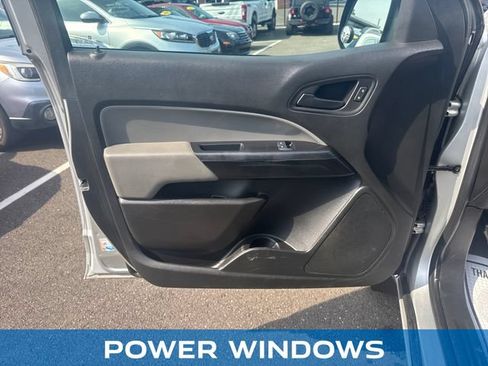 Used 2020 Chevrolet Colorado W/T w/ WT Convenience Package RWD image 10