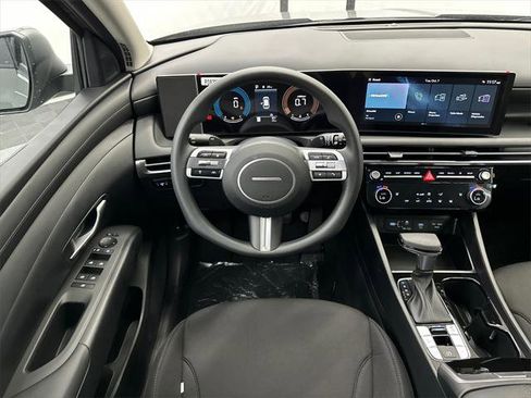 New 2026 Hyundai Tucson SEL image 24