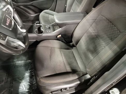 Certified 2019 GMC Terrain SLE w/ Driver Convenience Package image 15