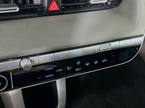 Used 2024 Hyundai Ioniq 5 SEL image 23