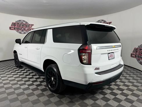 Used 2023 Chevrolet Suburban LT image 5