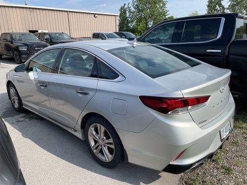 Used 2018 Hyundai Sonata Sport w/ Tech Package 05 FWD image 9