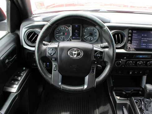Used 2021 Toyota Tacoma TRD Off-Road AWD/4WD image 8