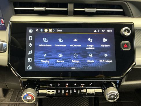 New 2027 Chevrolet Bolt LT FWD image 19