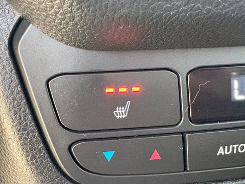 Certified 2024 Honda Passport Black Edition image 32