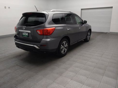 Used 2017 Nissan Pathfinder S FWD image 9