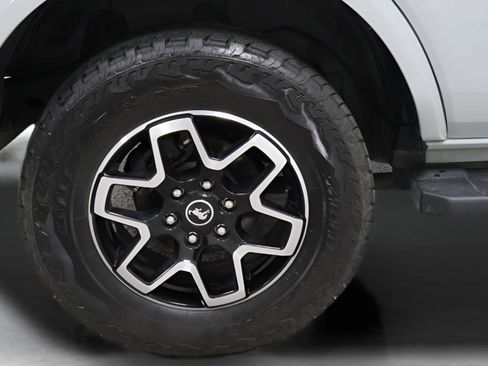 Used 2023 Ford Bronco Outer Banks AWD/4WD image 30