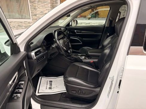 Used 2022 Kia Telluride S image 22