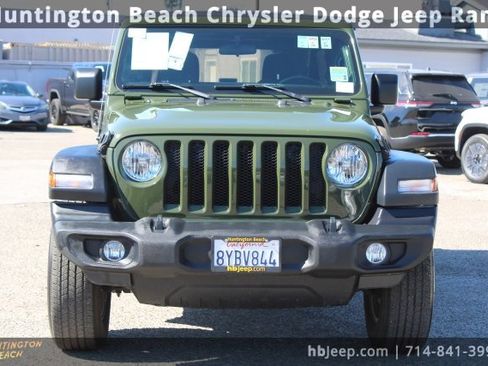 Used 2021 Jeep Wrangler Unlimited Sport image 2