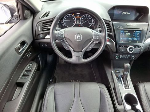 Used 2021 Acura ILX w/ Premium Package image 11