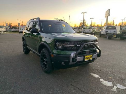 New 2025 Ford Bronco Sport Outer Banks w/ Sasquatch Outer Banks Package image 8
