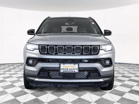 Used 2023 Jeep Compass Limited AWD/4WD image 11