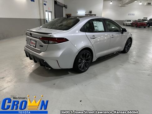 New 2026 Toyota Corolla XSE image 9