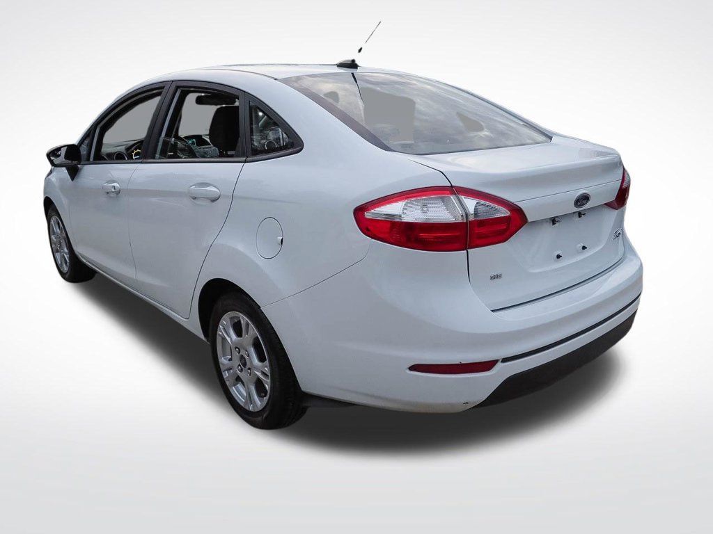 Used 2014 Ford Fiesta SE FWD image 5