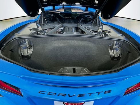 Used 2024 Chevrolet Corvette Stingray Coupe w/ Z51 Performance Package image 22