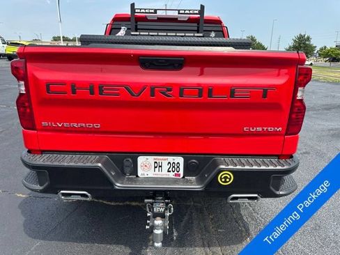 Used 2025 Chevrolet Silverado 1500 Custom Trail Boss AWD/4WD image 6