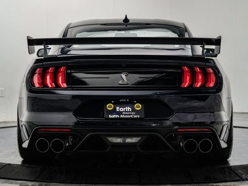 Used 2021 Ford Mustang Shelby GT500 w/ Carbon Fiber Track Pack RWD image 15