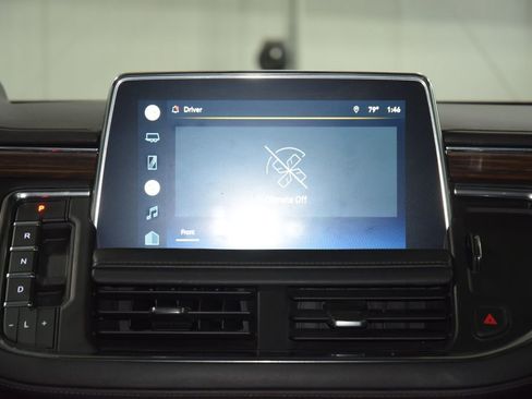 Used 2022 Chevrolet Tahoe High Country AWD/4WD image 31