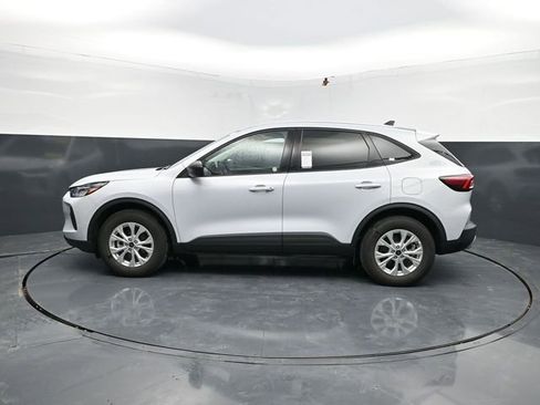 Used 2025 Ford Escape Active image 5