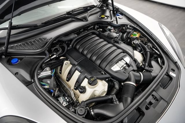Used 2016 Porsche Panamera GTS AWD/4WD image 41